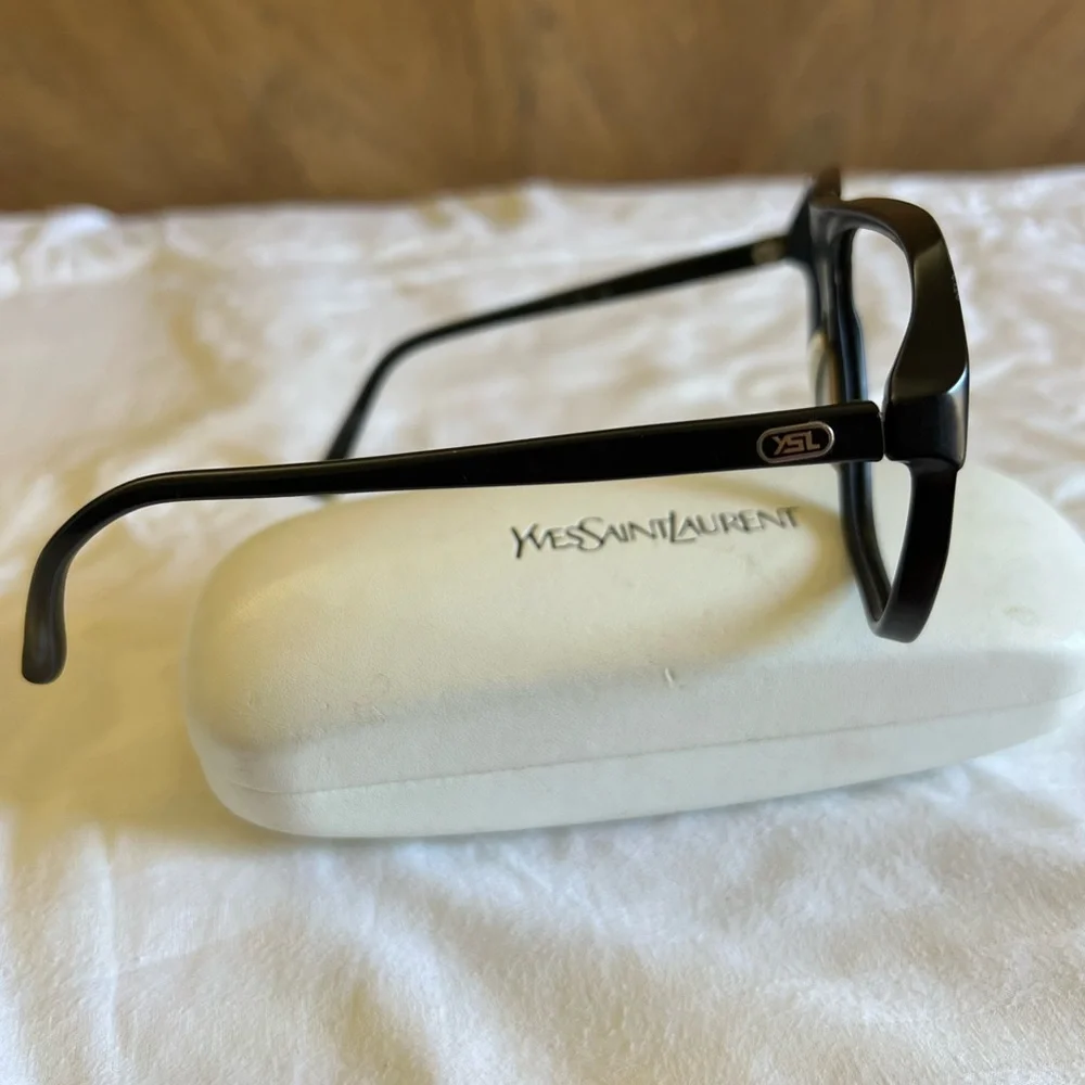 Vintage YVES SAINT LAURENT 549 Oversized Sunglasses Frame Made in France - Picture 7 of 16